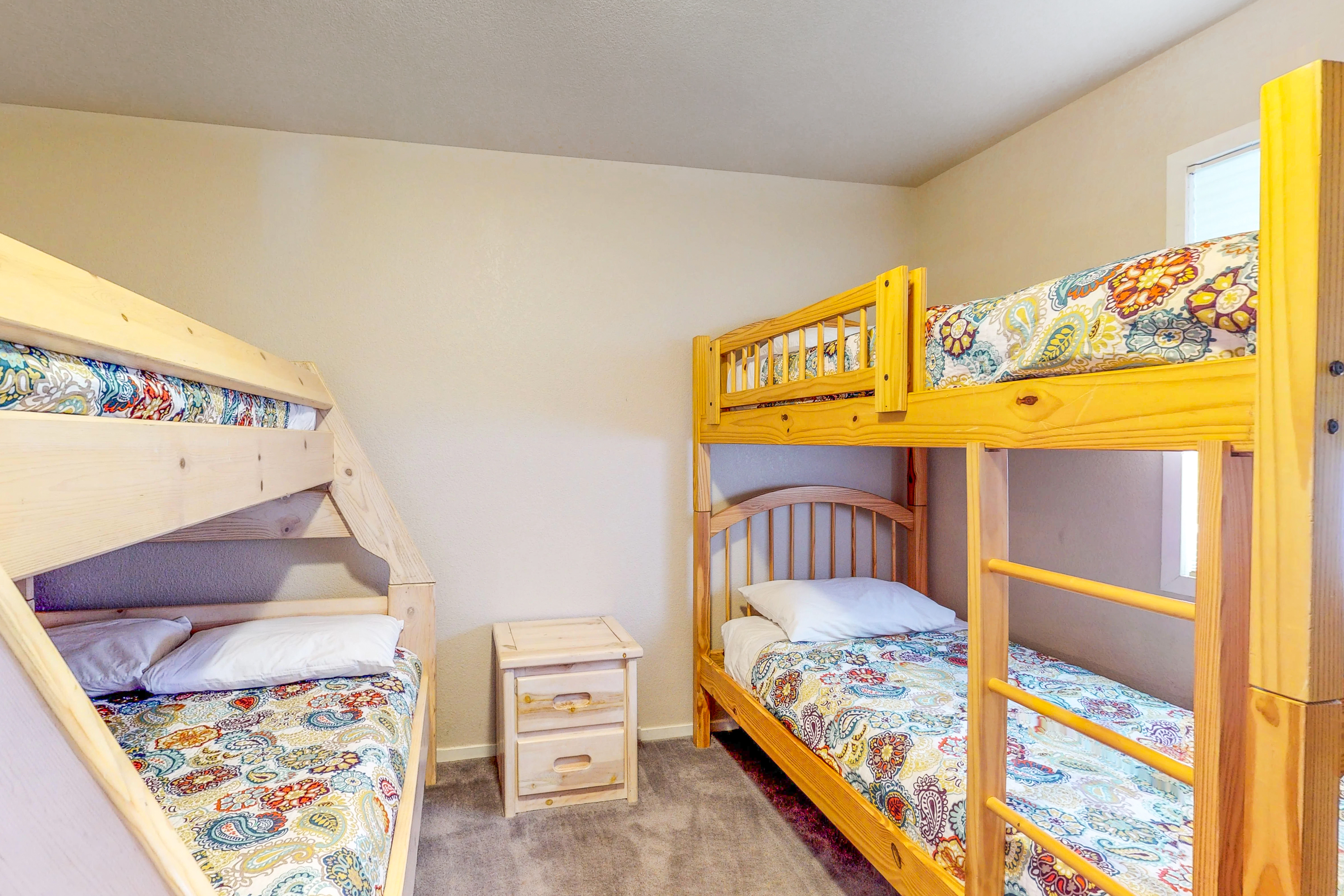 Lake Tahoe North Shore Home 978895