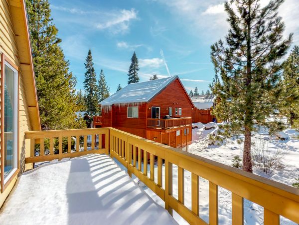 Lake Tahoe North Shore Home 978895