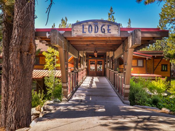 Lake Tahoe North Shore Home 978895