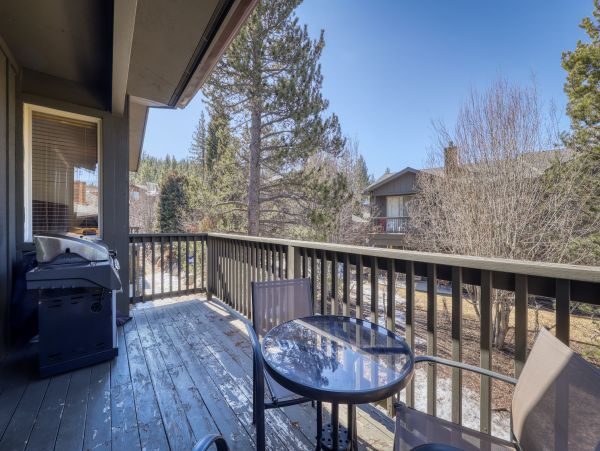 Lake Tahoe North Shore Home 978896
