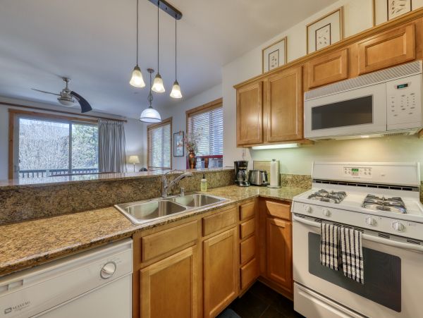 Lake Tahoe North Shore Home 978896