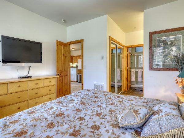 Lake Tahoe North Shore Home 978896