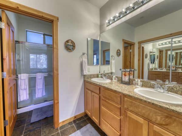 Lake Tahoe North Shore Home 978896