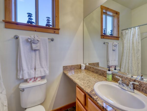 Lake Tahoe North Shore Home 978896
