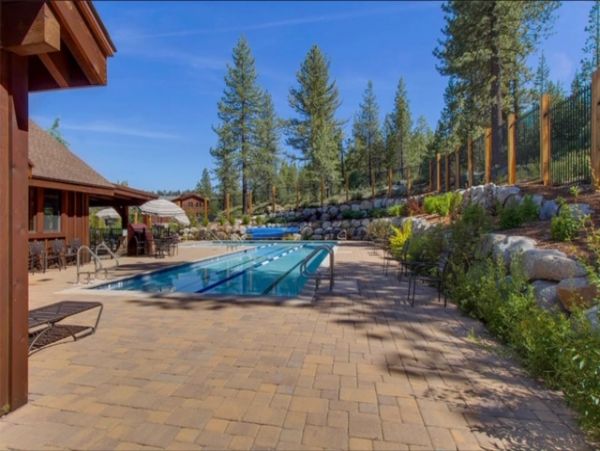 Lake Tahoe North Shore Home 978896