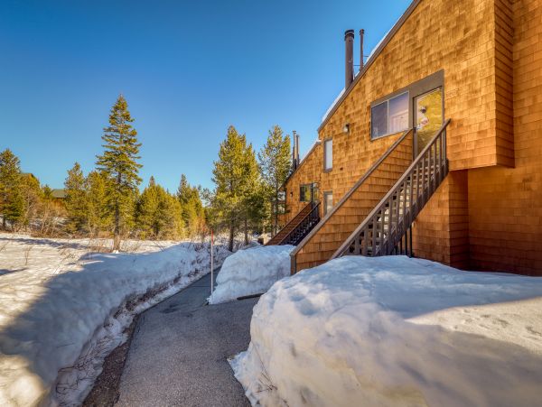 Lake Tahoe North Shore Home 978898