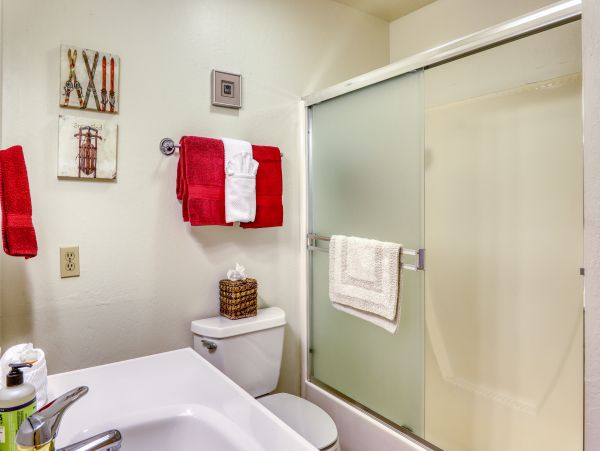 Lake Tahoe North Shore Home 978898
