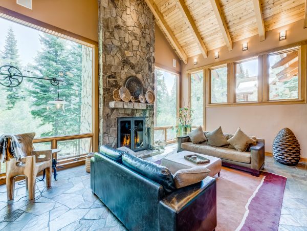 Lake Tahoe North Shore Home 978899