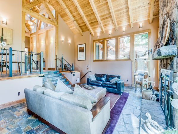 Lake Tahoe North Shore Home 978899