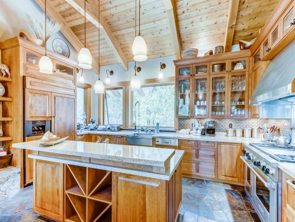 Lake Tahoe North Shore Home 978899