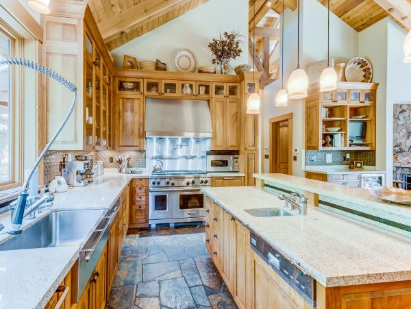 Lake Tahoe North Shore Home 978899