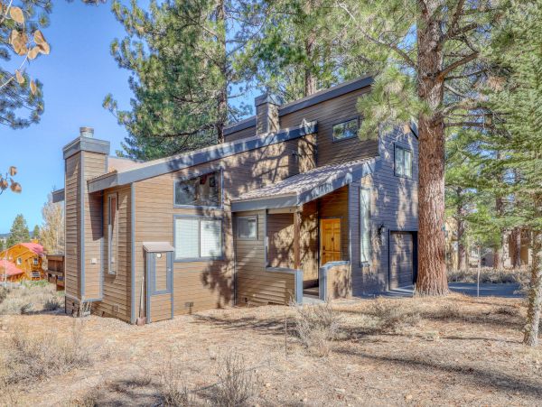 Lake Tahoe North Shore Home 978900