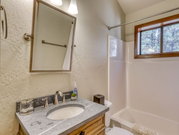 Lake Tahoe North Shore Home 978900