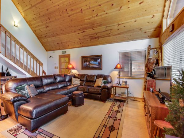 Lake Tahoe North Shore Home 978901