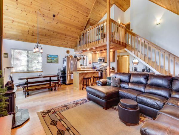 Lake Tahoe North Shore Home 978901