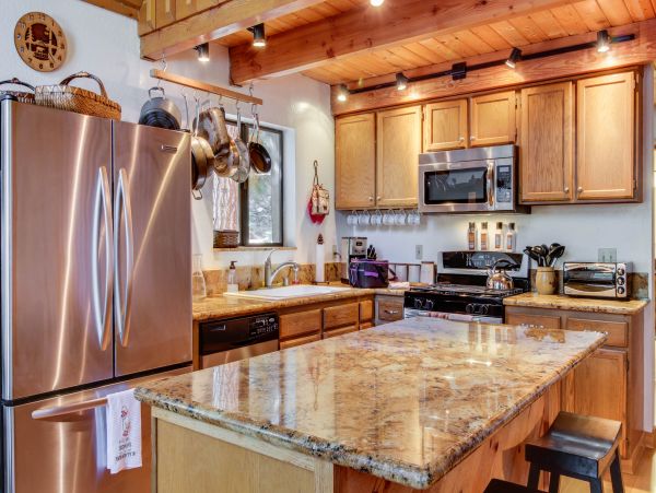 Lake Tahoe North Shore Home 978901