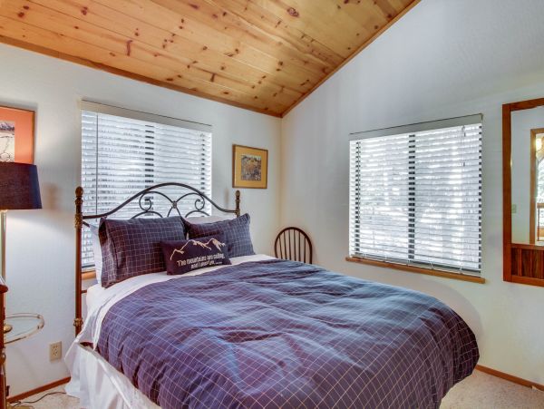 Lake Tahoe North Shore Home 978901