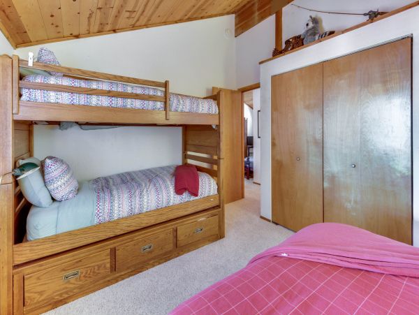 Lake Tahoe North Shore Home 978901