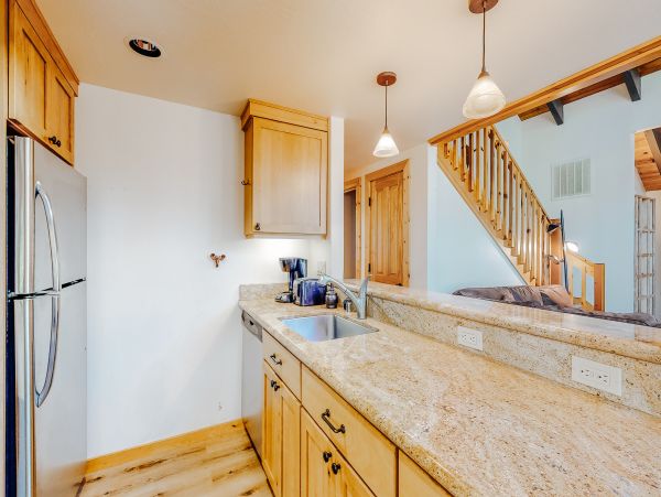 Lake Tahoe North Shore Home 978902