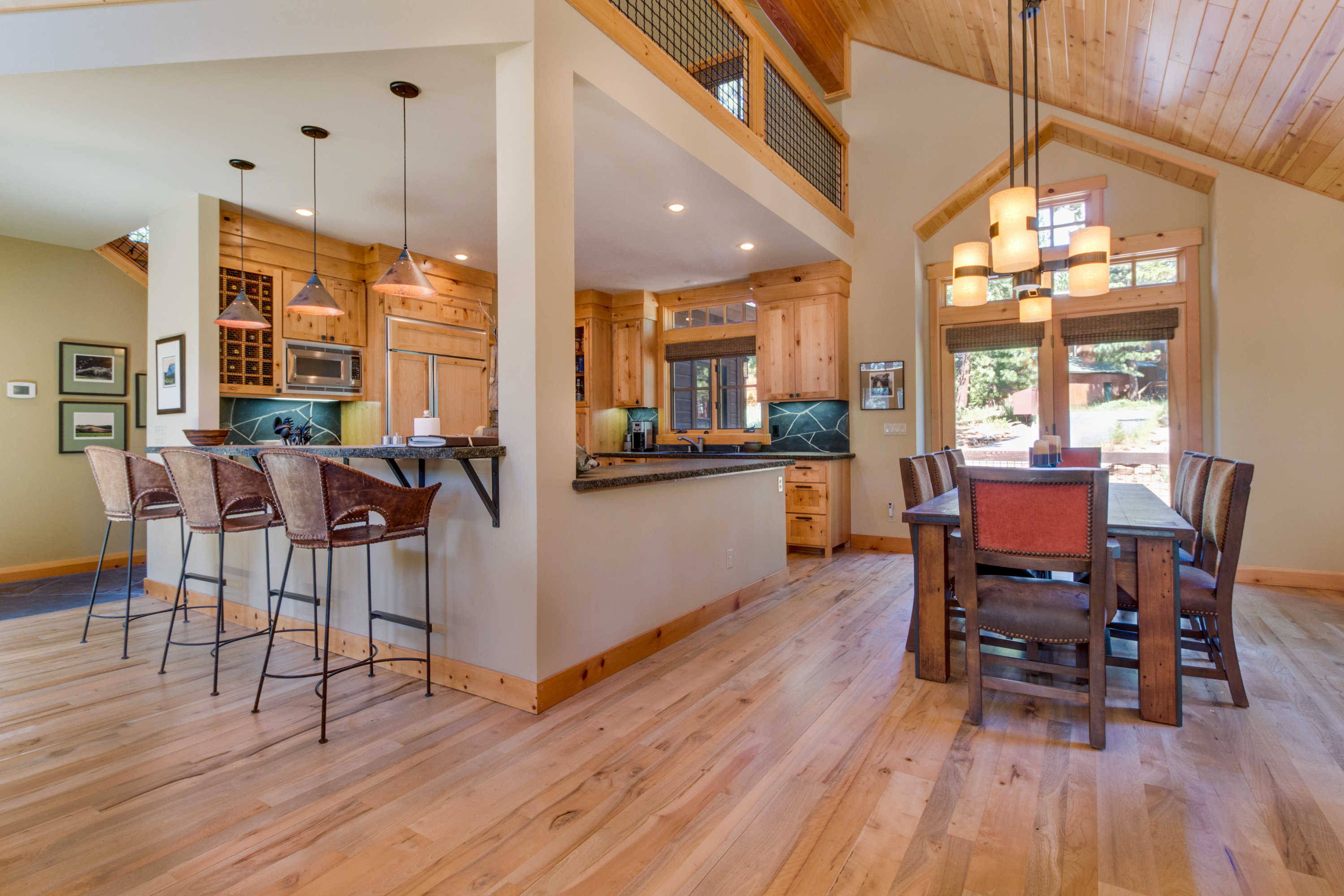 Lake Tahoe North Shore Home 978903
