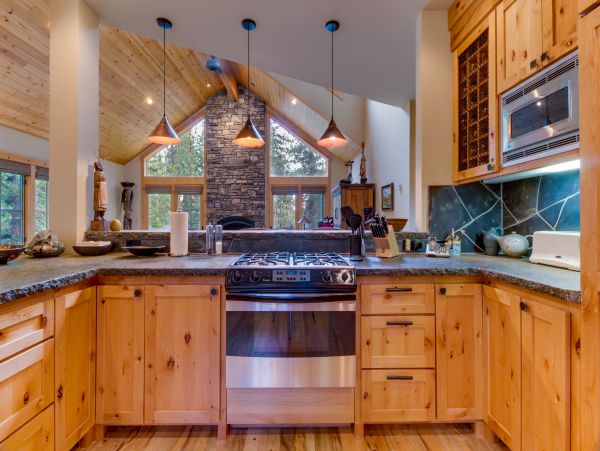Lake Tahoe North Shore Home 978903