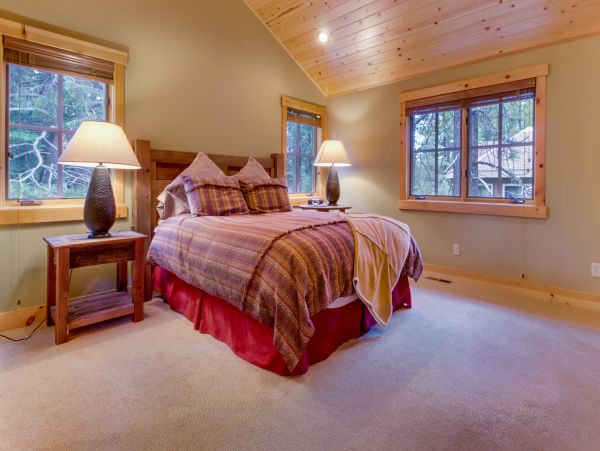 Lake Tahoe North Shore Home 978903