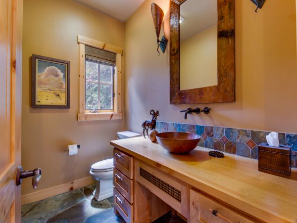 Lake Tahoe North Shore Home 978903