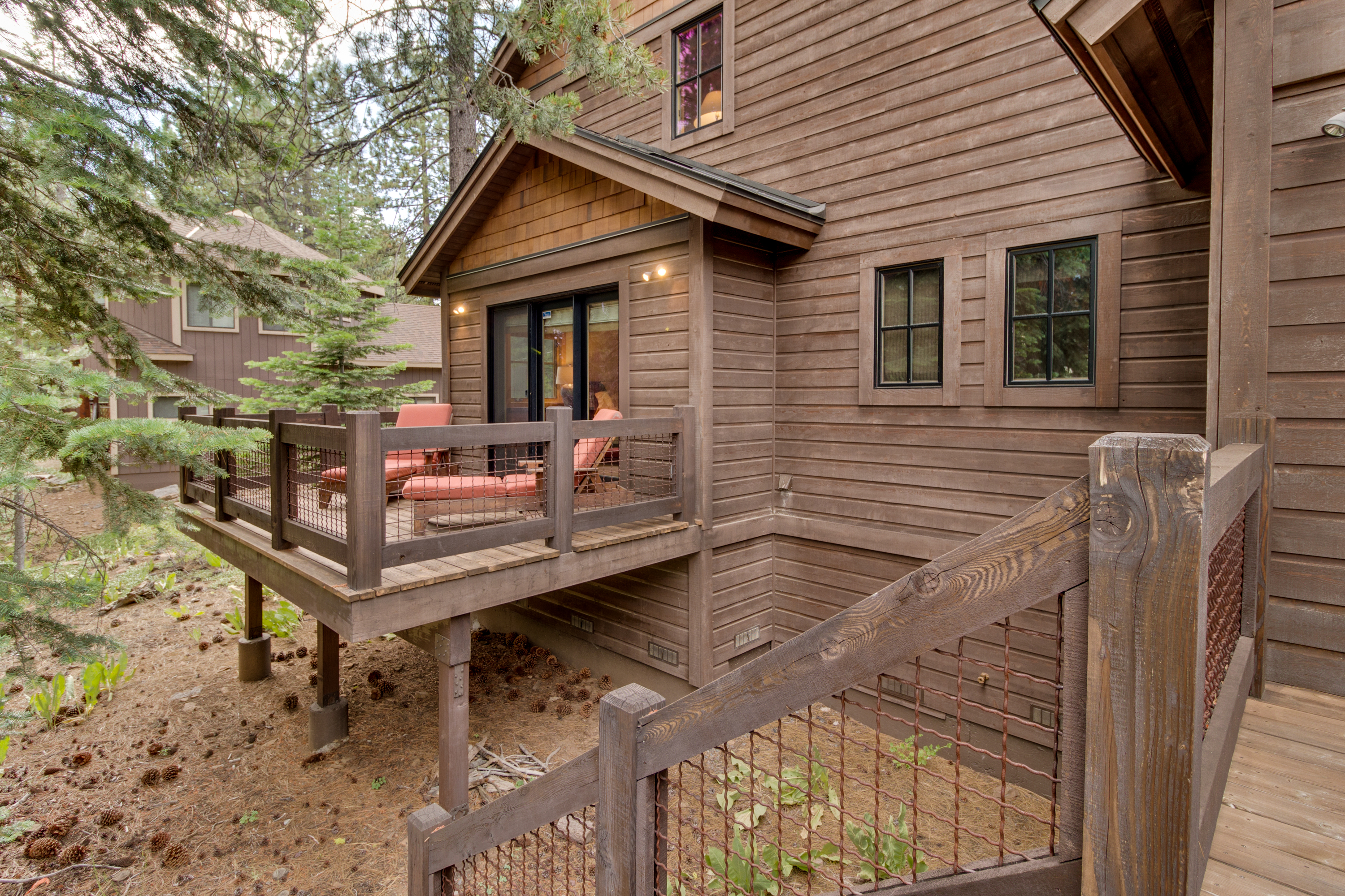 Lake Tahoe North Shore Home 978903