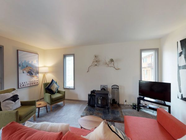 Lake Tahoe North Shore Home 978904