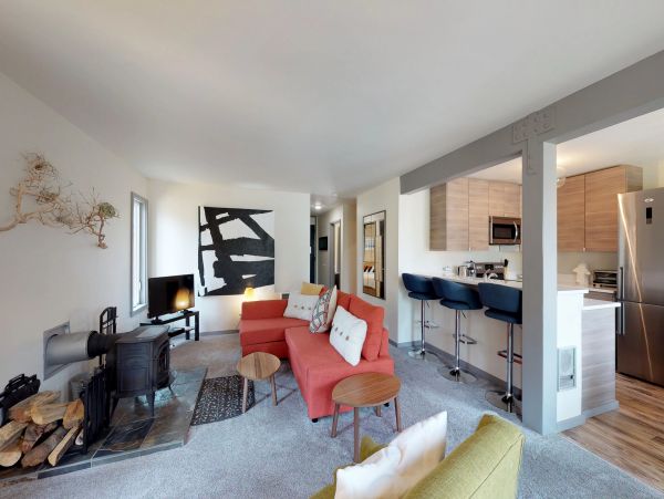 Lake Tahoe North Shore Home 978904