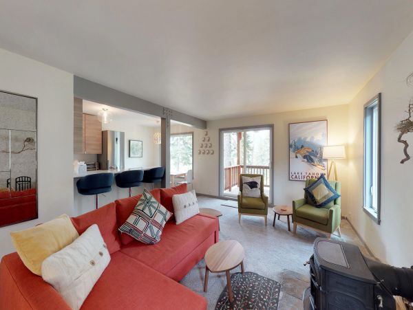 Lake Tahoe North Shore Home 978904