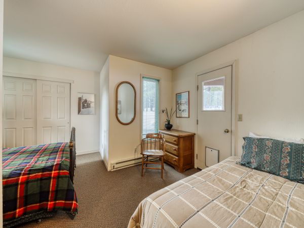 Lake Tahoe North Shore Home 978905