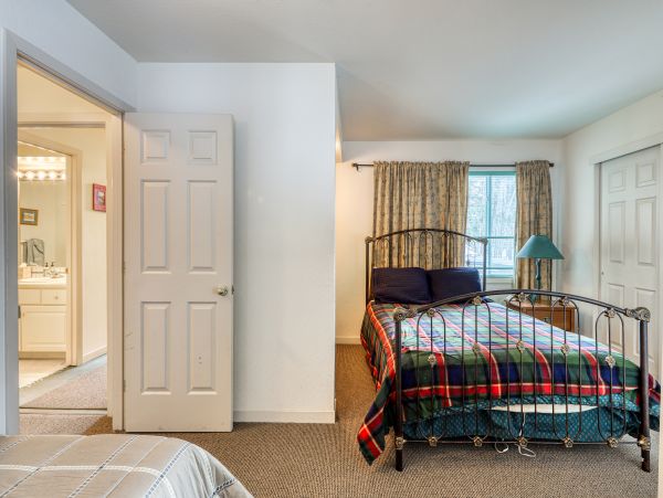 Lake Tahoe North Shore Home 978905