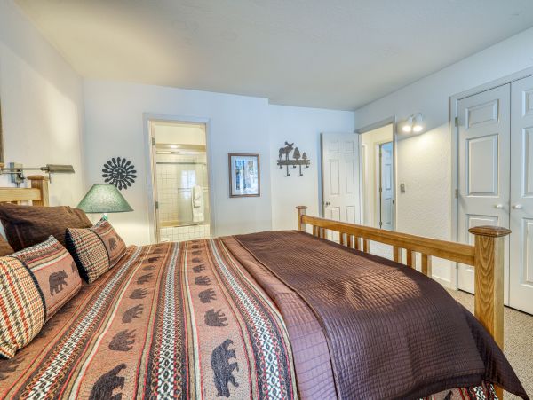 Lake Tahoe North Shore Home 978905