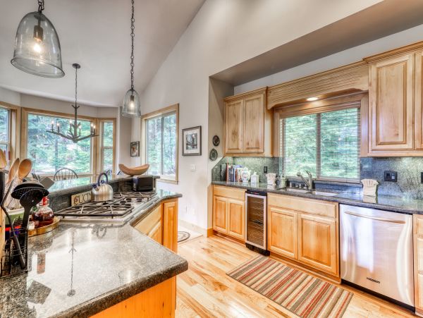 Lake Tahoe North Shore Home 978906