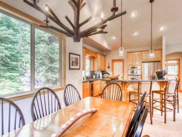Lake Tahoe North Shore Home 978906