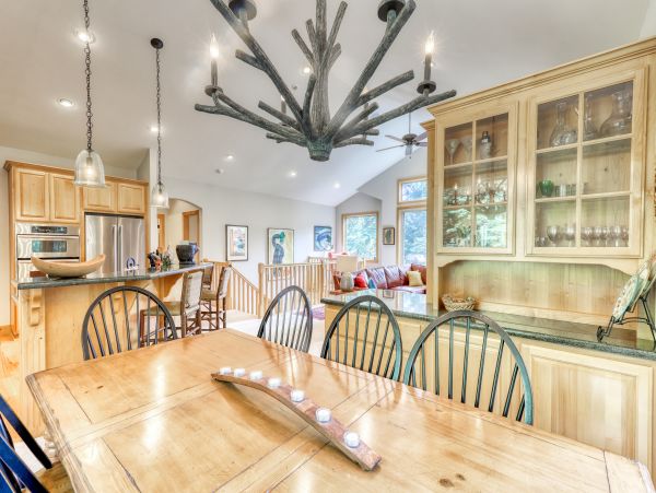 Lake Tahoe North Shore Home 978906