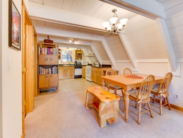 Lake Tahoe North Shore Home 978907