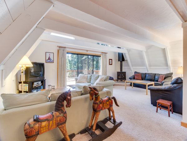 Lake Tahoe North Shore Home 978907
