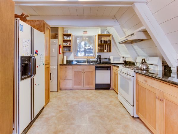 Lake Tahoe North Shore Home 978907