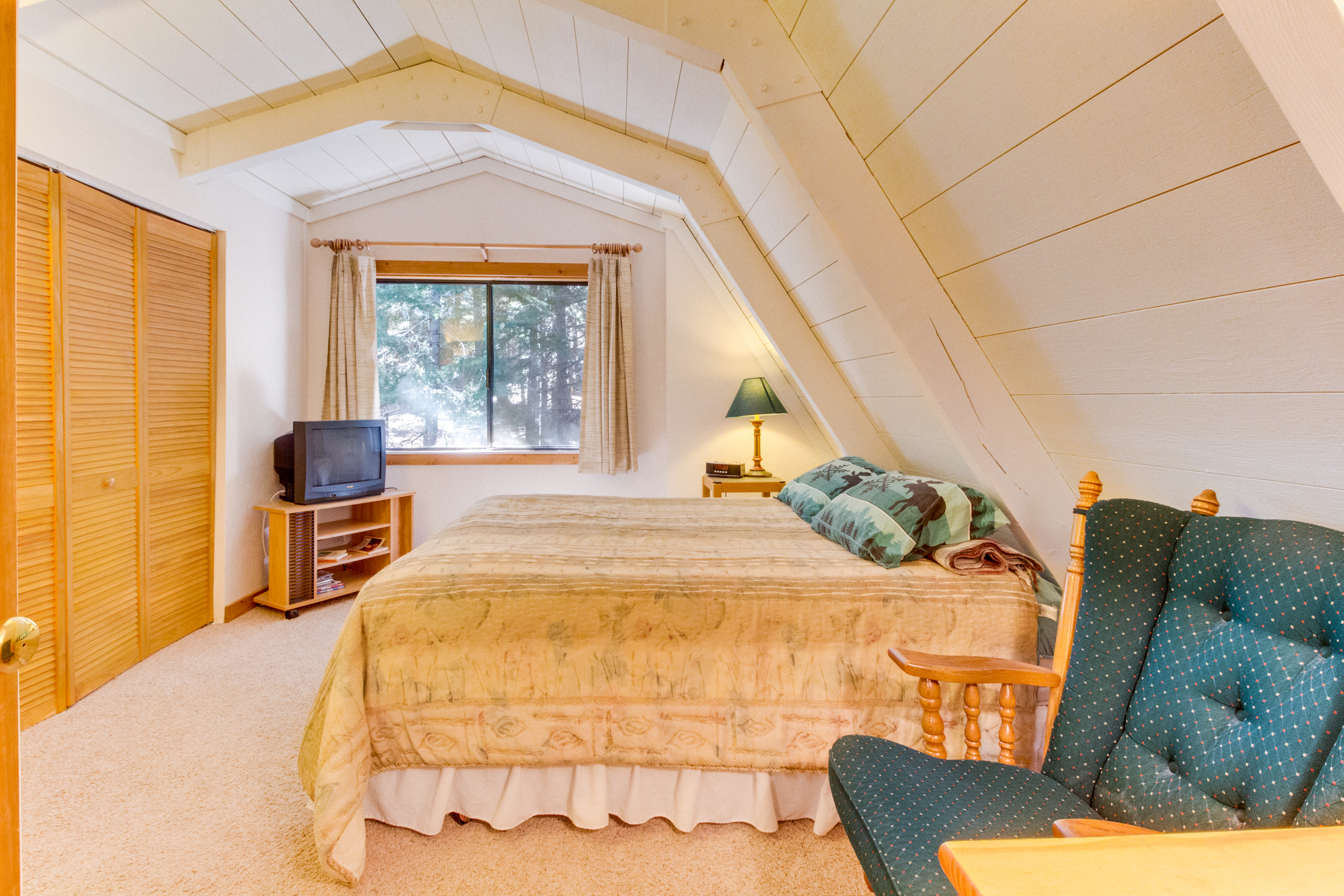 Lake Tahoe North Shore Home 978907