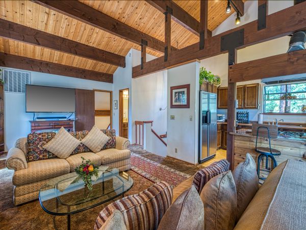 Lake Tahoe North Shore Home 978908