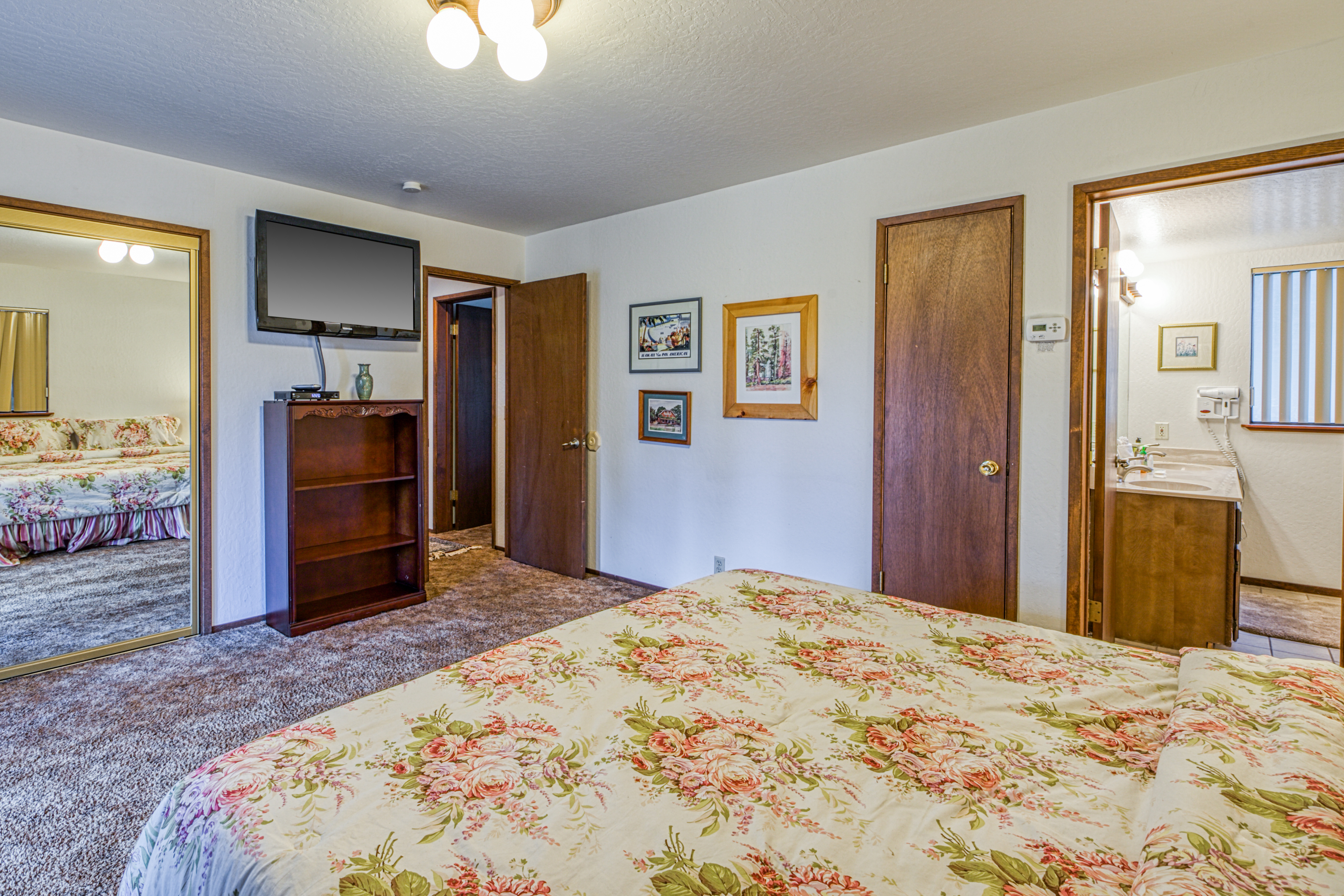 Lake Tahoe North Shore Home 978908
