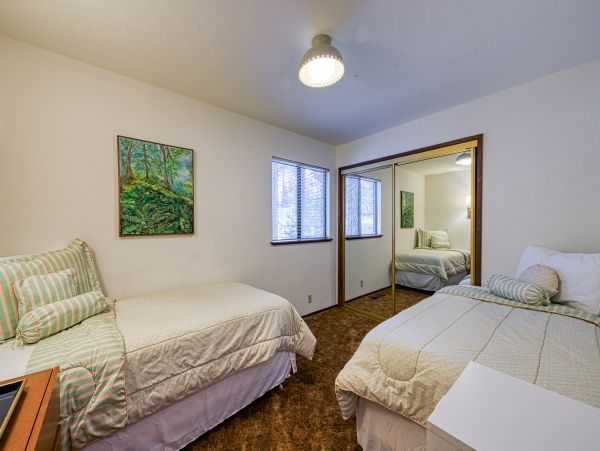 Lake Tahoe North Shore Home 978908