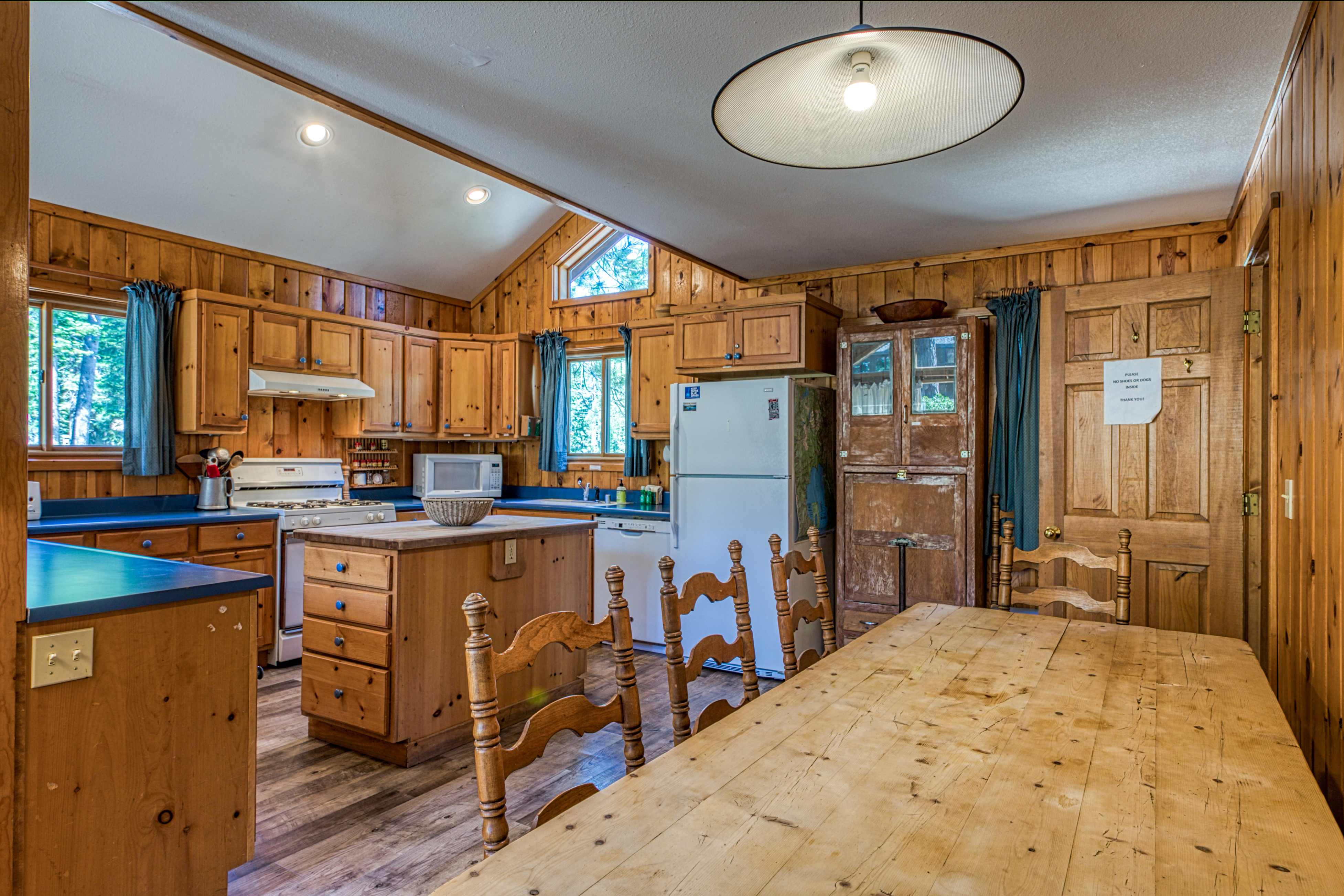 Lake Tahoe North Shore Home 978909
