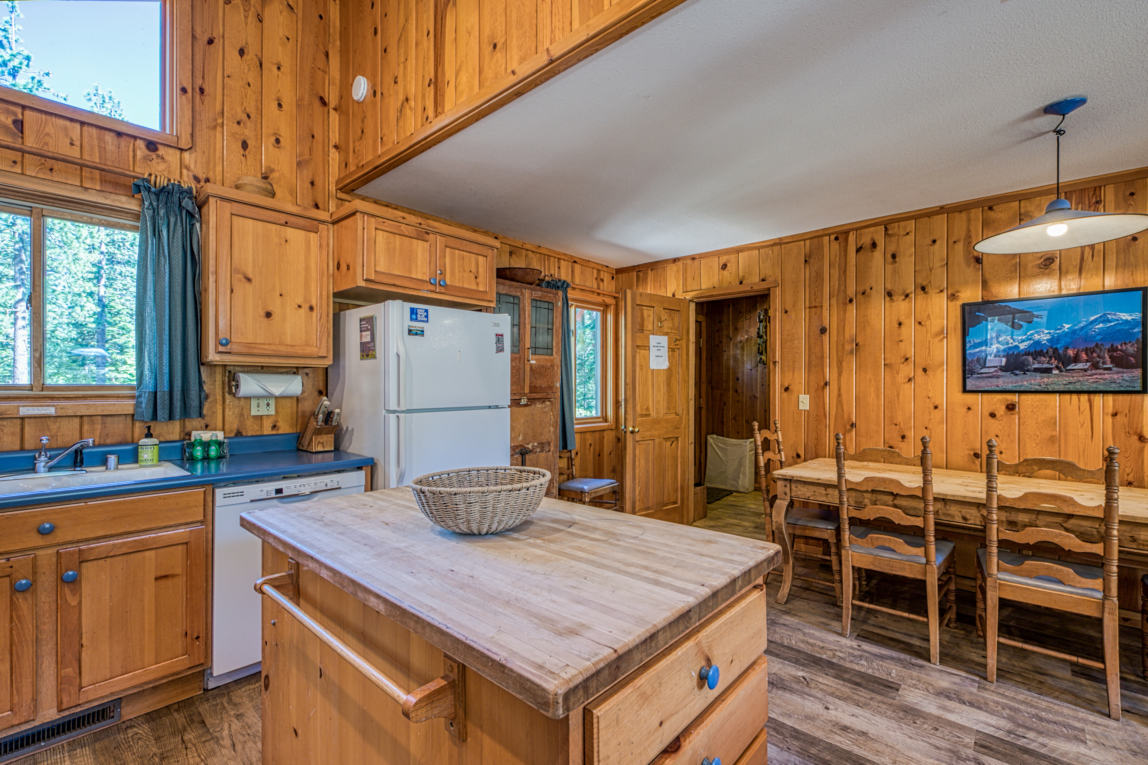Lake Tahoe North Shore Home 978909