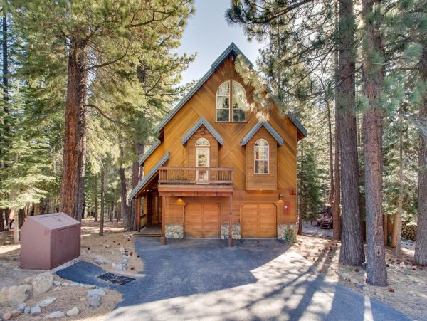 Lake Tahoe North Shore Home 978910