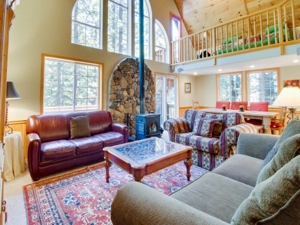 Lake Tahoe North Shore Home 978910