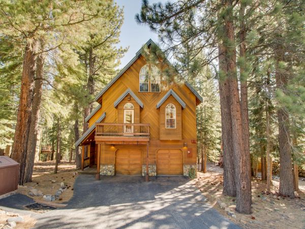 Lake Tahoe North Shore Home 978910