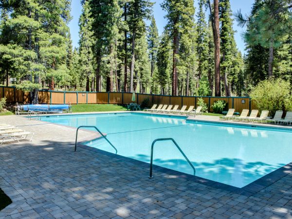 Lake Tahoe North Shore Home 978911